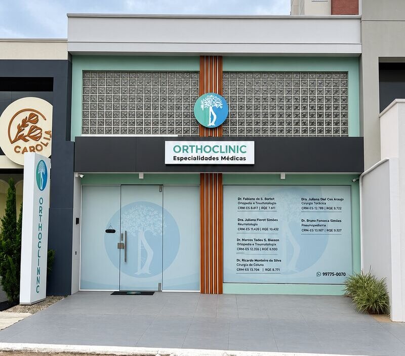 Fachada da Orthoclinic em Linhares